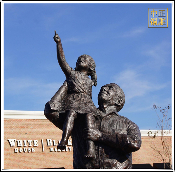 加工廣場雕塑.jpg 加工廣場雕塑.jpg