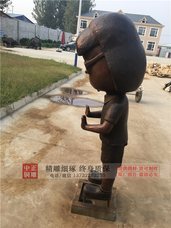 套娃雕塑.jpg 套娃雕塑.jpg