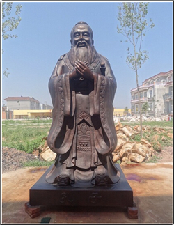 學校孔子銅雕擺放