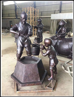 喝水不忘挖井人雕塑 喝水不忘挖井人雕塑